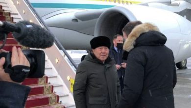 Photo of Назарбаев прибыл в Санкт-Петербург